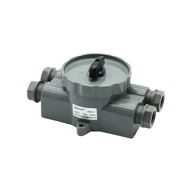 Întrerupător marin etanș cu priză-HF 4-1